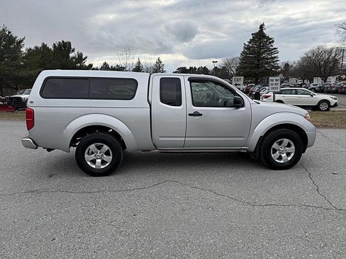 Used 2013 Nissan Frontier SV w/ SV Value Truck Pkg image 6