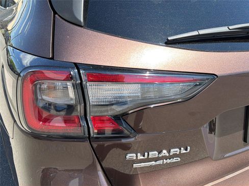 Used 2022 Subaru Outback Touring XT AWD/4WD image 14