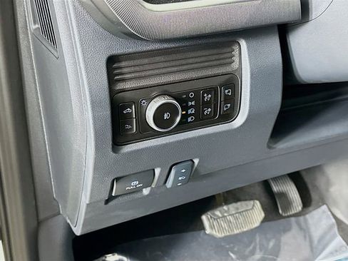 New 2026 Ford F450 Platinum image 10