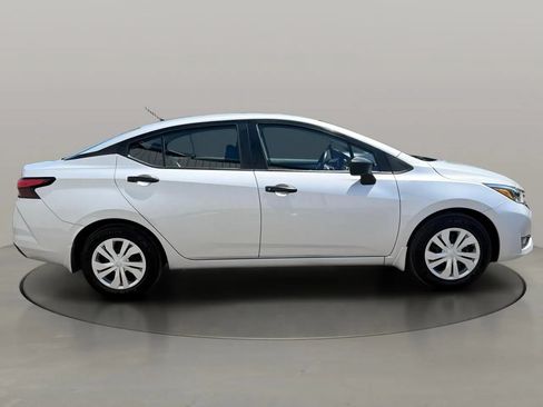 Used 2025 Nissan Versa S w/ Trunk Package FWD image 9