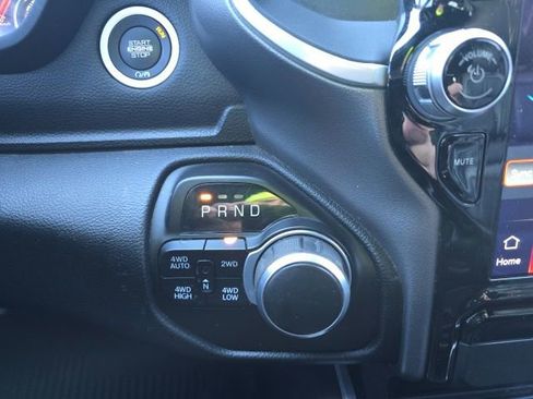 Used 2022 RAM 1500 Big Horn image 13