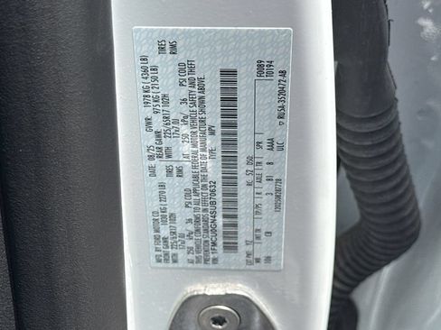Used 2025 Ford Escape Active FWD image 30