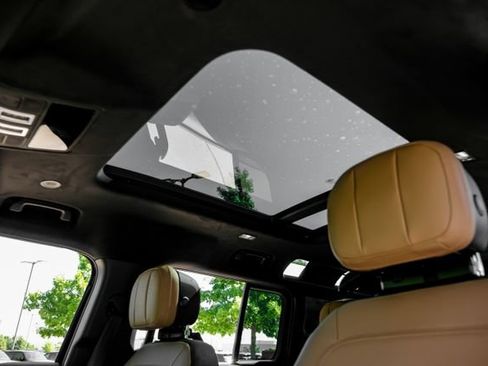 New 2026 Land Rover Defender 110 X AWD/4WD image 5