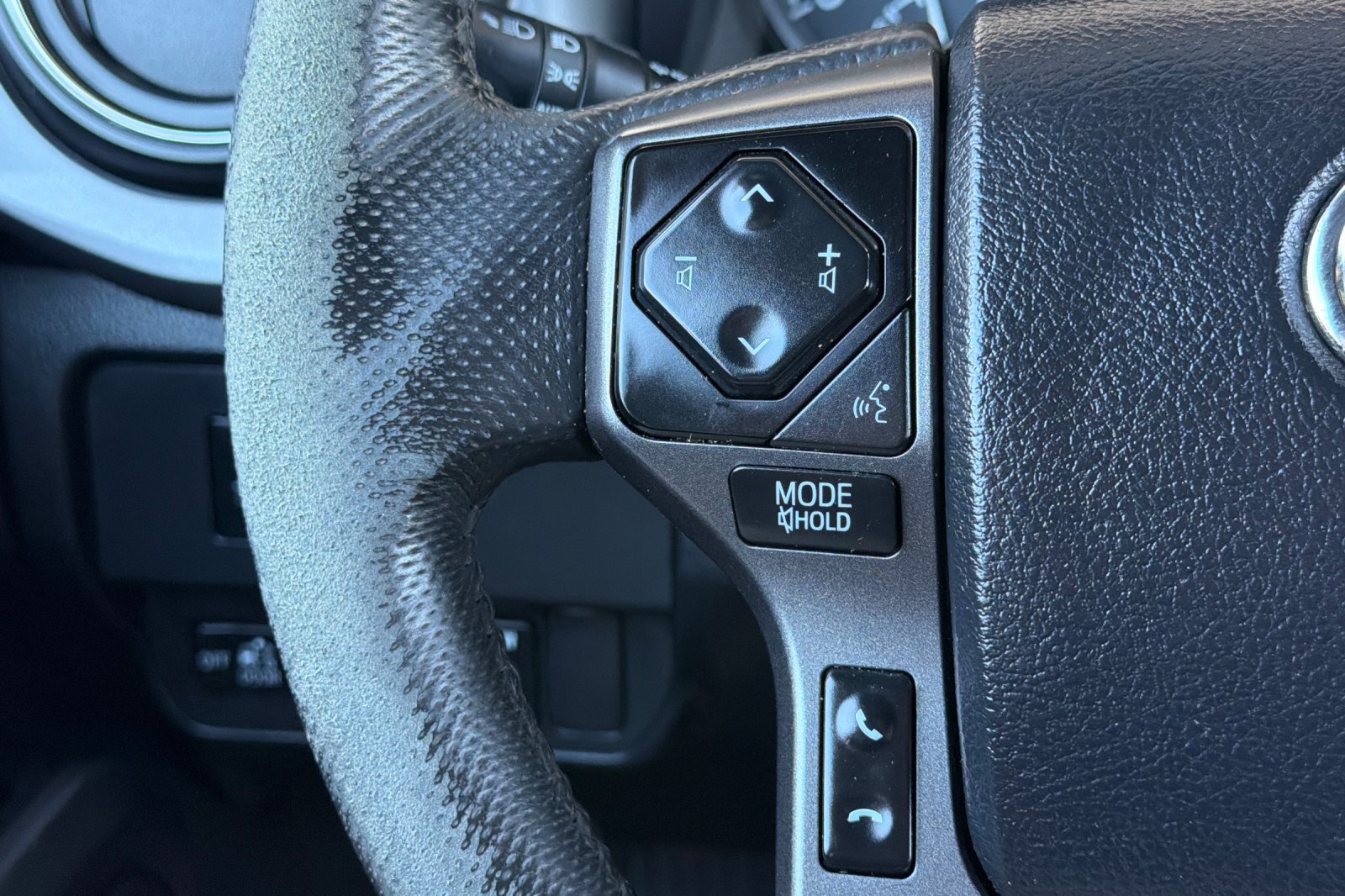 Used 2023 Toyota Tacoma TRD Sport w/ Advanced Technology Package AWD/4WD image 29