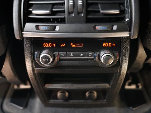 Used 2018 BMW X5 sDrive35i RWD image 34