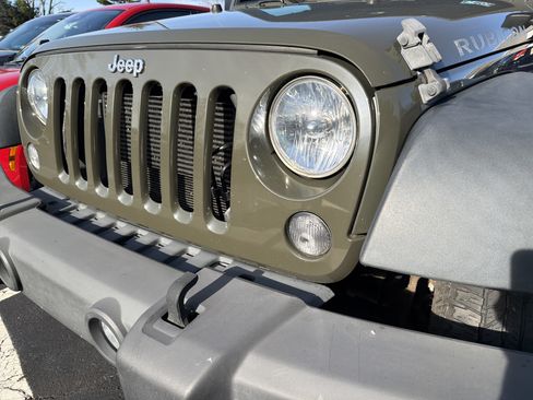 Certified 2015 Jeep Wrangler Rubicon w/ Power Convenience Group image 4