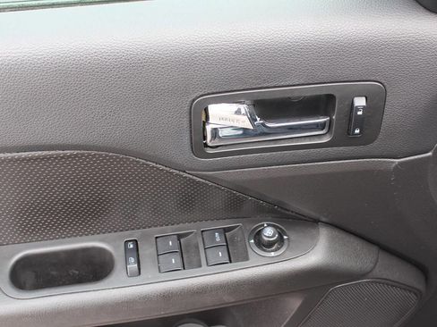 Used 2007 Ford Fusion SEL image 11