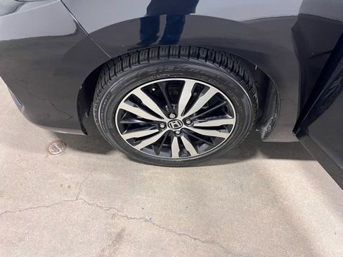 Used 2019 Honda Fit EX image 29