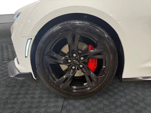 Used 2023 Chevrolet Camaro SS image 15
