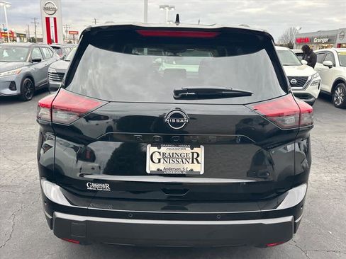 Used 2026 Nissan Rogue Dark Armor FWD image 4