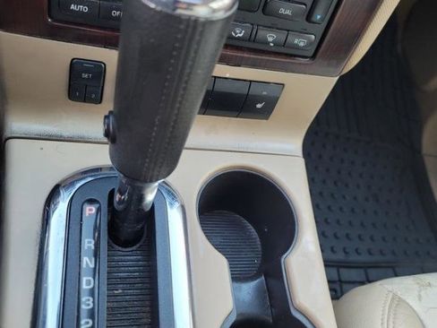 Used 2009 Ford Explorer Limited image 21