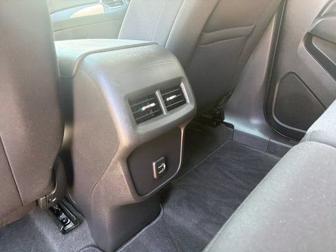 Certified 2024 Chevrolet Equinox LT AWD/4WD image 26