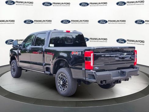 New 2026 Ford F250 Platinum w/ FX4 Off-Road Package AWD/4WD image 3