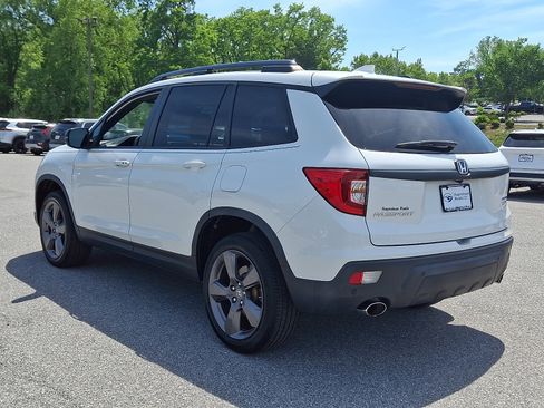 Used 2021 Honda Passport Touring image 4