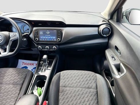 Used 2023 Nissan Kicks SV FWD image 17