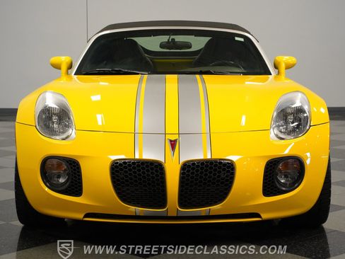 Used 2007 Pontiac Solstice GXP w/ Premium Package image 17
