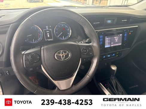 Used 2017 Toyota Corolla SE FWD image 15