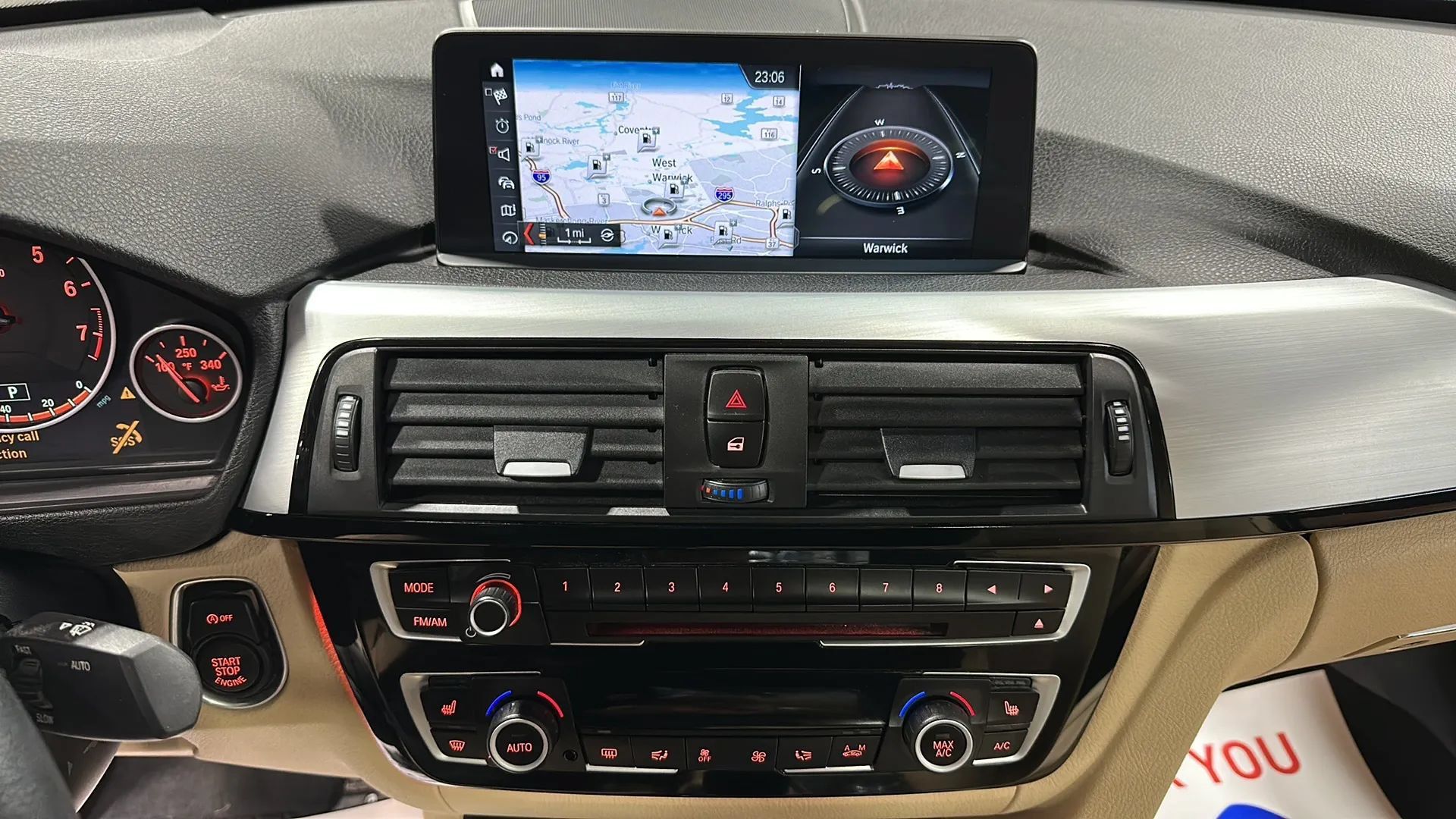 Used 2018 BMW 320i xDrive Sedan w/ Premium Package AWD/4WD image 21