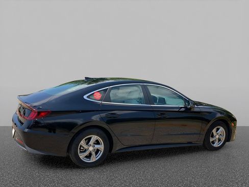 Used 2023 Hyundai Sonata SE FWD image 6
