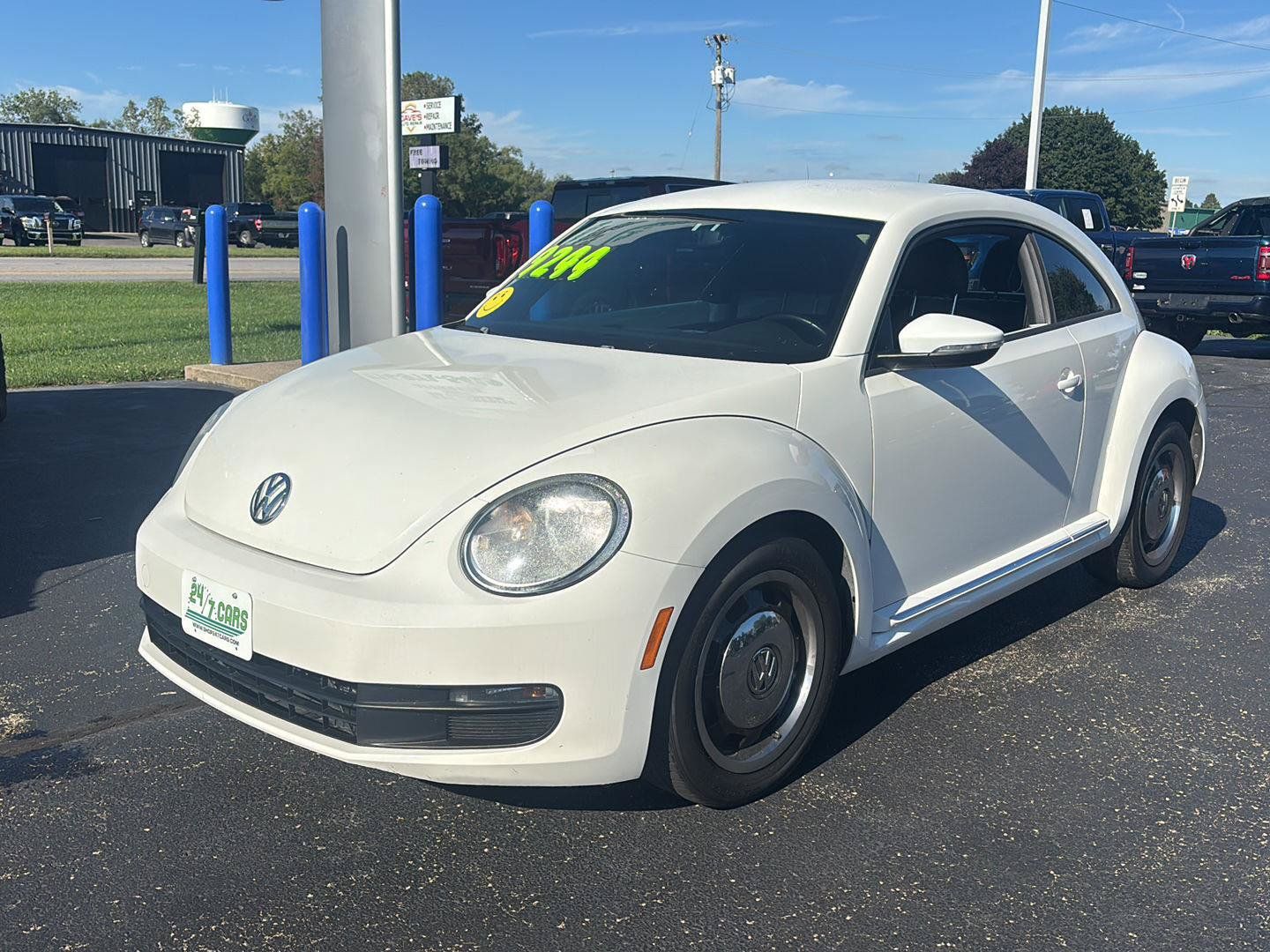 Used 2013 Volkswagen Beetle 2.5 FWD image 3