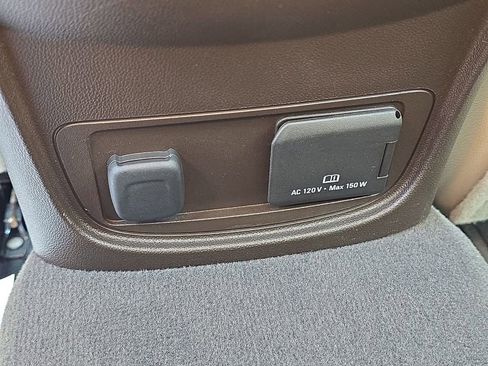 Used 2017 Buick LaCrosse Premium image 41