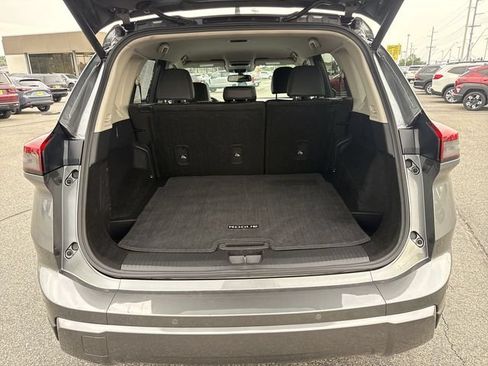 Used 2026 Nissan Rogue SL AWD/4WD image 22