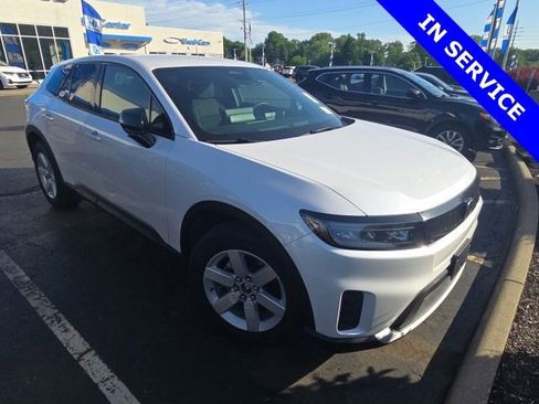 Used 2024 Honda Prologue EX image 1