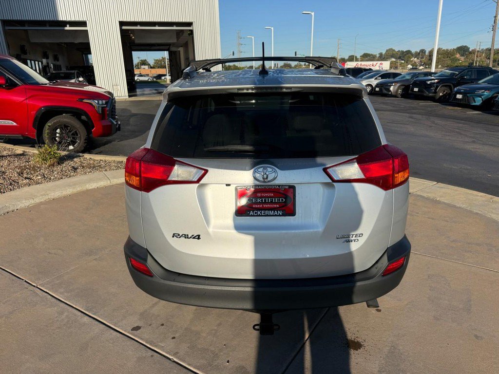 Used 2015 Toyota RAV4 Limited w/ Technology Package AWD/4WD image 10