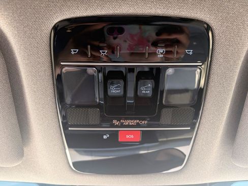 Used 2025 Hyundai Santa Fe Limited w/ Tow & Go Package FWD image 45