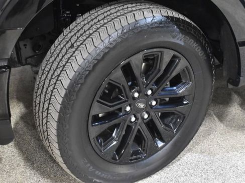 Used 2025 Ford F150 Lariat image 12