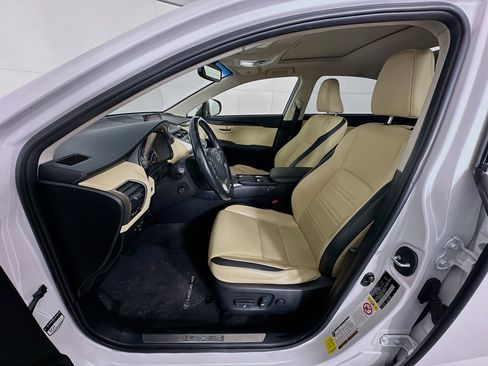 Used 2015 Lexus NX 300h AWD image 13