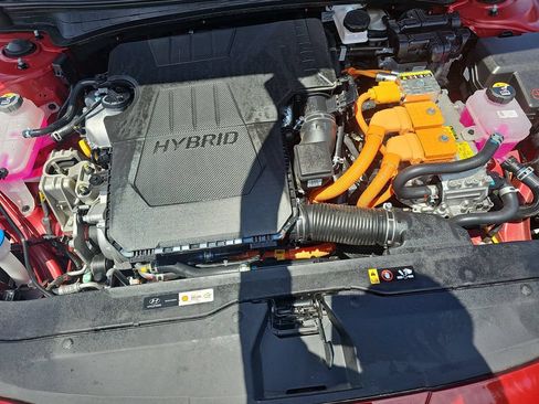 Certified 2024 Hyundai Elantra Blue FWD image 26