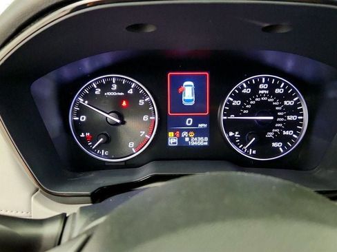 Used 2024 Subaru Outback Premium w/ Popular Package #1 AWD/4WD image 14