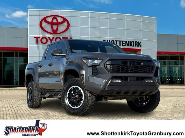 Used 2025 Toyota Tacoma TRD Off-Road AWD/4WD image 1