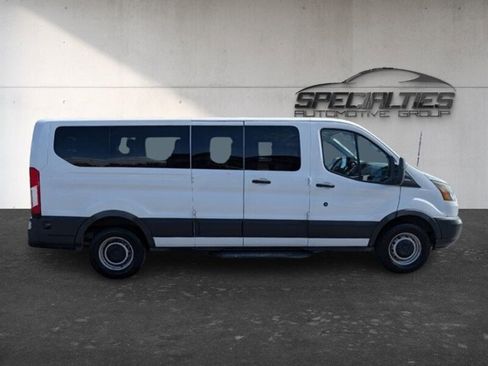 Used 2017 Ford Transit 350 XL RWD image 11