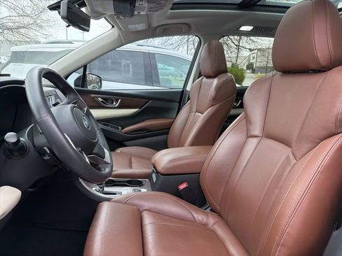 Used 2019 Subaru Ascent Touring w/ Popular Package #3 image 19