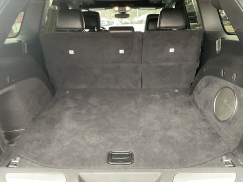 Used 2019 Jeep Grand Cherokee Limited w/ Luxury Group II image 23