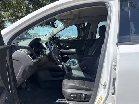 Used 2020 GMC Terrain SLT w/ Preferred Package FWD image 9