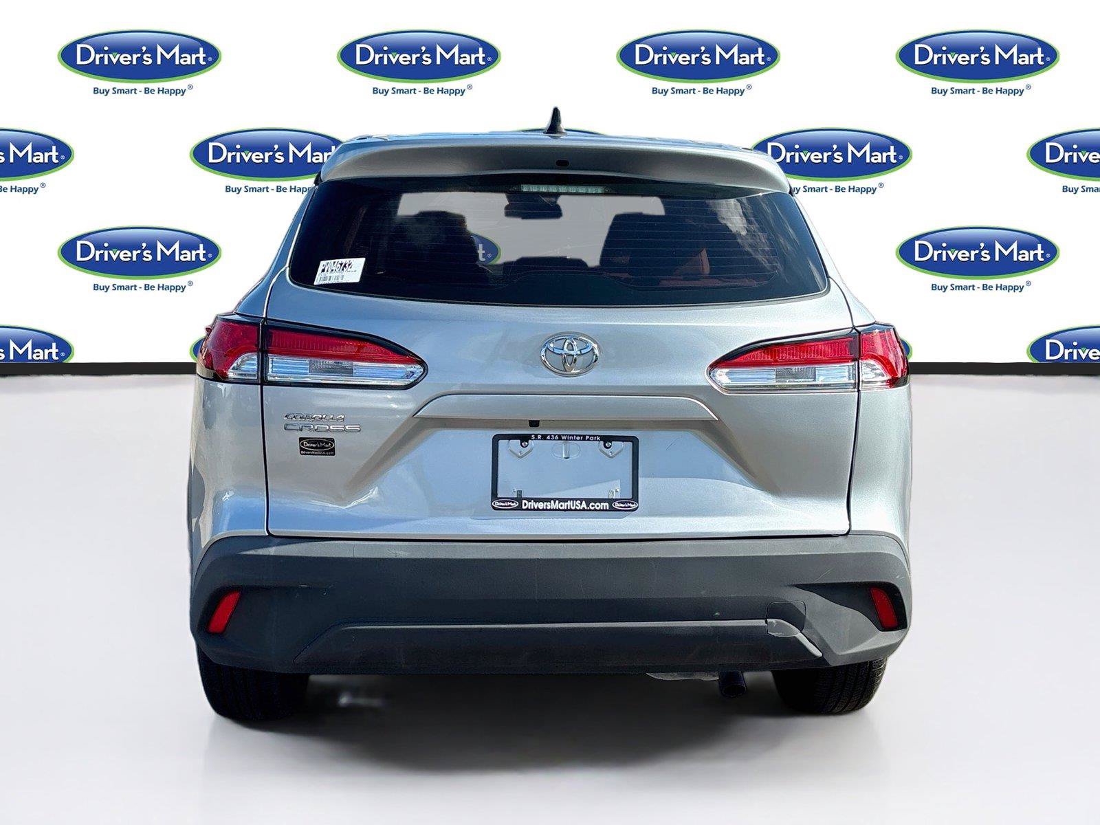 Used 2023 Toyota Corolla Cross L FWD image 6