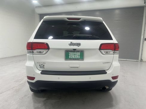 Used 2021 Jeep Grand Cherokee Laredo AWD/4WD image 7