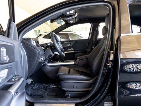 Used 2025 Mercedes-Benz GLA 250 image 14