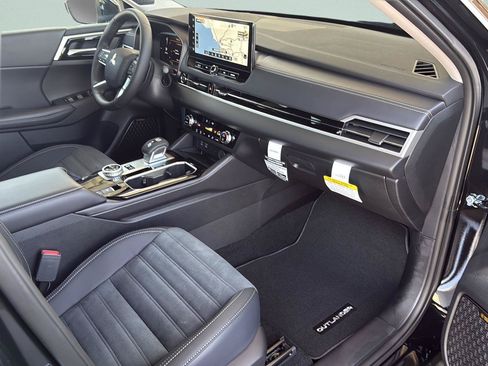 New 2026 Mitsubishi Outlander SE AWD/4WD image 22