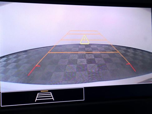 Used 2022 Chevrolet Equinox LT image 19