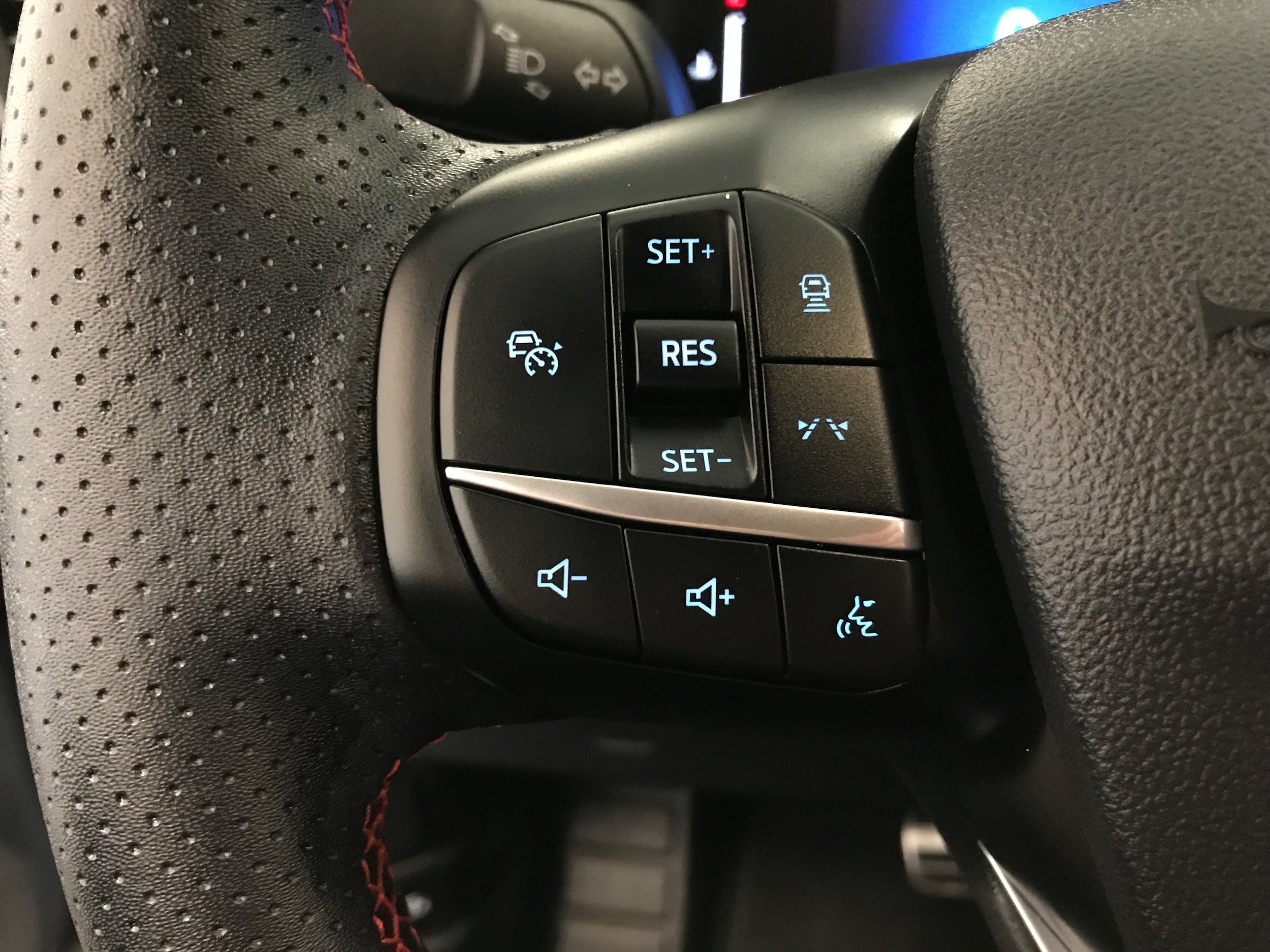 Used 2024 Ford Escape ST-Line w/ Tech Pack #1 AWD/4WD image 20