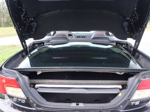 Used 2012 Volvo C70 T5 image 11