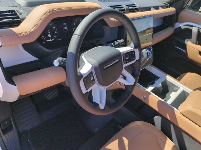 New 2026 Land Rover Defender 110 S AWD/4WD image 7