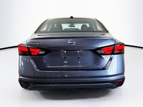 New 2026 Nissan Altima 2.5 SV FWD image 6
