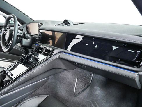 New 2026 Porsche Panamera image 26