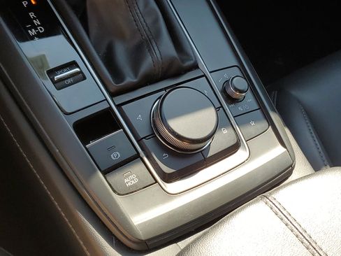 Used 2022 MAZDA CX-30 AWD 2.5 S w/ Select Package image 31