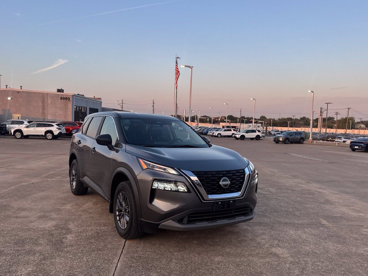 Certified 2023 Nissan Rogue S AWD/4WD image 3